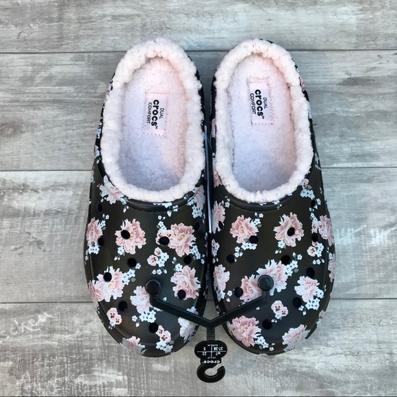 crocs freesail floral